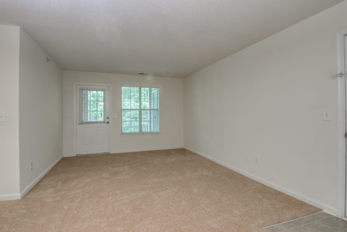 Photos and Video of Stonegate Apartments in Stafford, VA